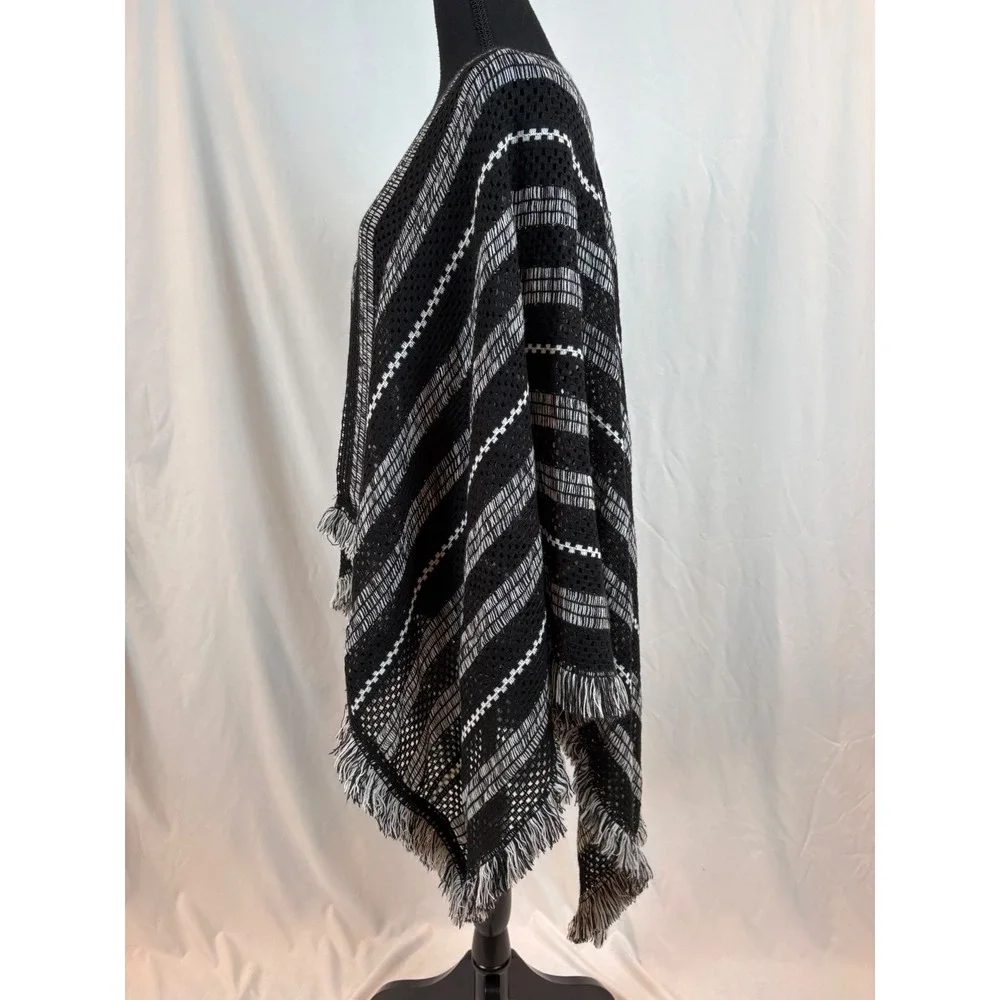 Black White Striped Open Front Knit Poncho Wrap Fringe Trim One Size Boho Cape